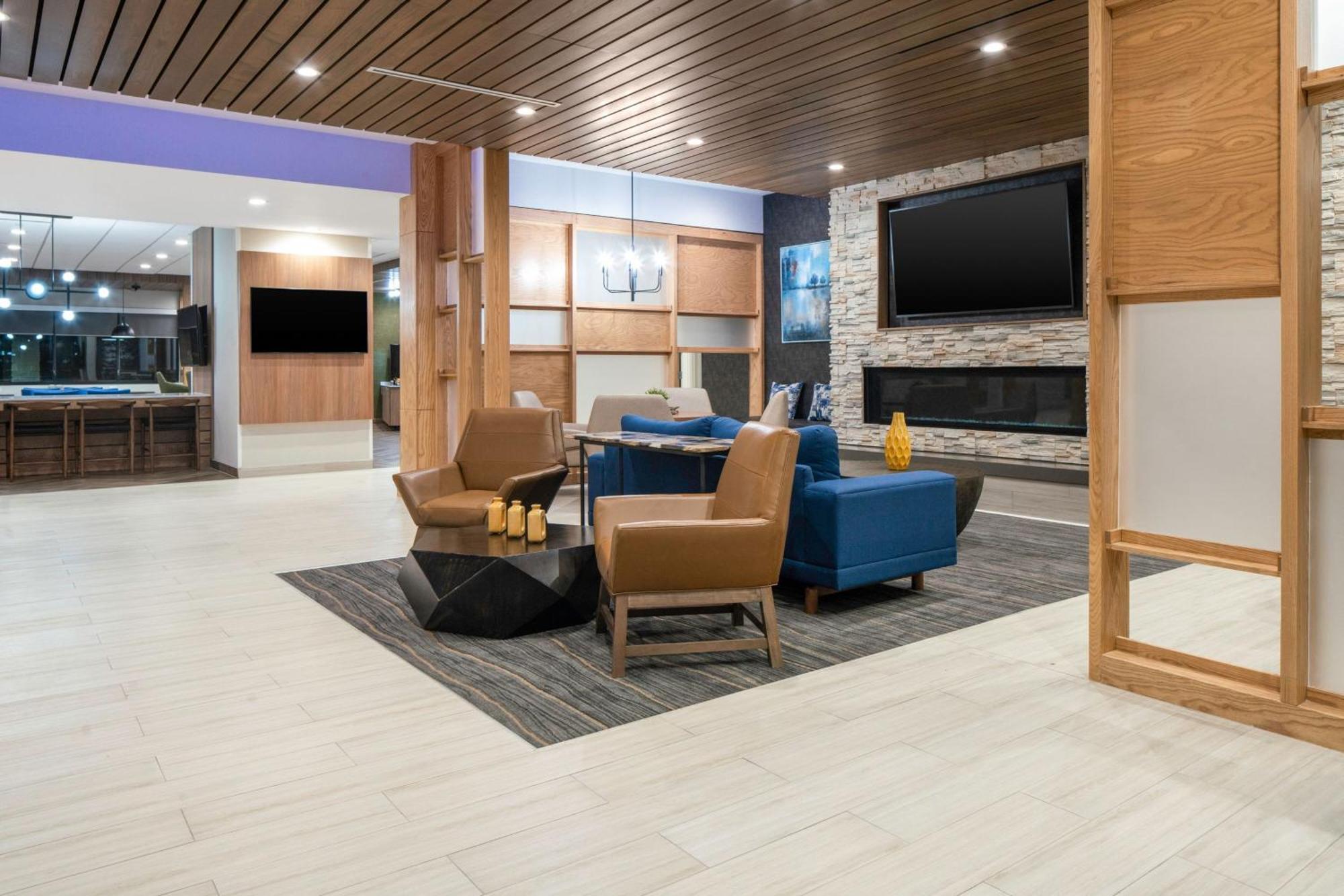 Fairfield Inn & Suites By Marriott Corinth South Denton Area Exterior photo